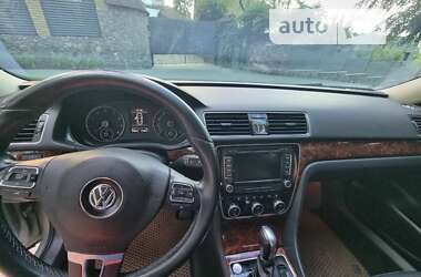 Седан Volkswagen Passat 2013 в Полтаві