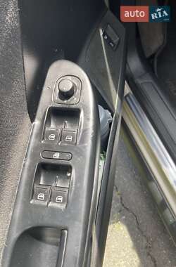 Седан Volkswagen Passat 2008 в Киеве