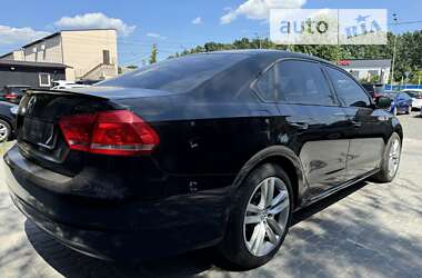 Седан Volkswagen Passat 2013 в Вінниці