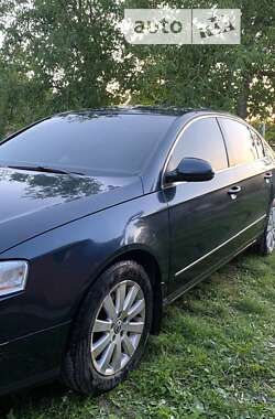 Седан Volkswagen Passat 2005 в Бару