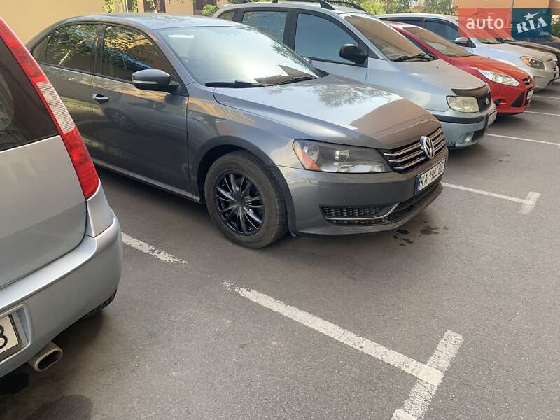 Седан Volkswagen Passat 2012 в Киеве фото 2 Седан Volkswagen Passat 2012 в Киеве