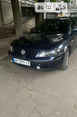 Универсал Volkswagen Passat 1998 в Киеве