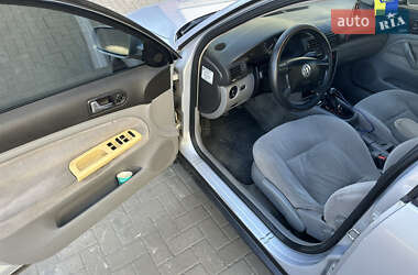 Седан Volkswagen Passat 1997 в 