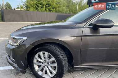 Универсал Volkswagen Passat 2016 в 