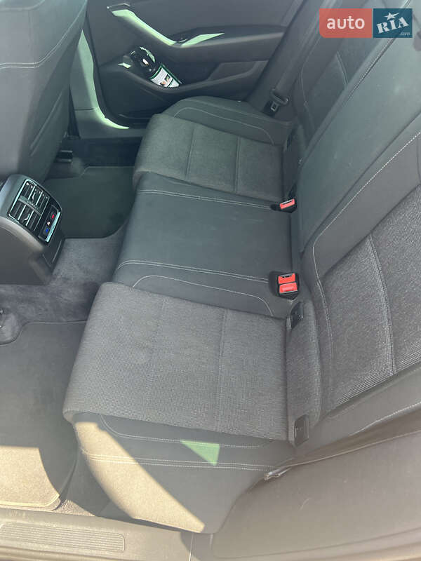 Универсал Volkswagen Passat 2016 в Луцке фото 18 Универсал Volkswagen Passat 2016 в Луцке