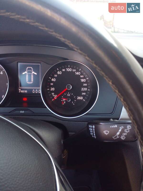 Универсал Volkswagen Passat 2018 в Ивано-Франковске