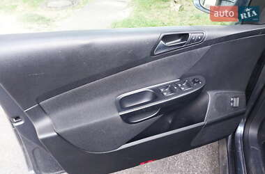 Универсал Volkswagen Passat 2009 в Киеве