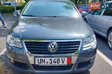 Универсал Volkswagen Passat 2009 в Киеве