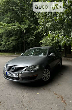 Седан Volkswagen Passat 2005 в Жмеринке