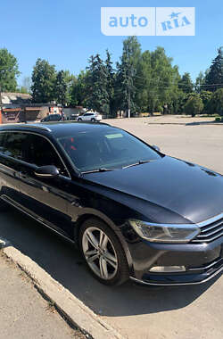 Универсал Volkswagen Passat 2015 в Харькове