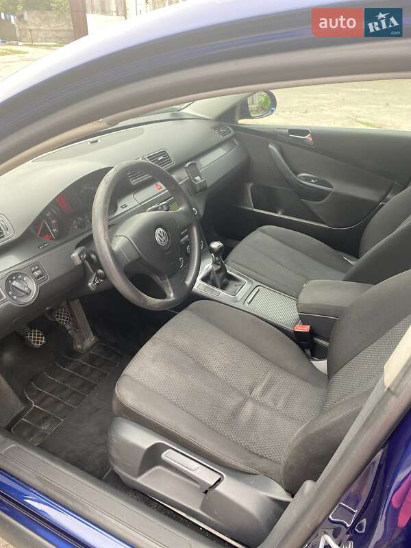 Универсал Volkswagen Passat 2006 в Терновке