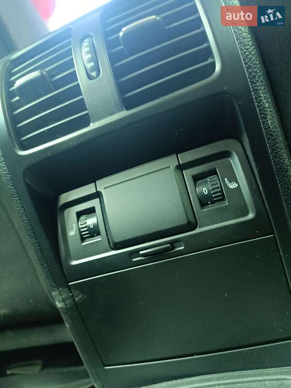 Универсал Volkswagen Passat 2012 в Черновцах