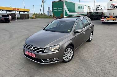 Универсал Volkswagen Passat 2011 в Луцке