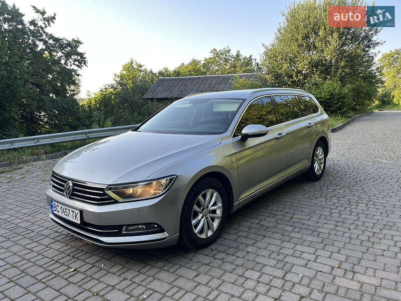 Универсал Volkswagen Passat 2016 в Львове