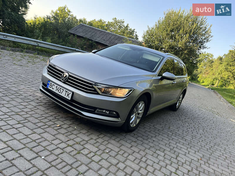 Универсал Volkswagen Passat 2016 в Львове