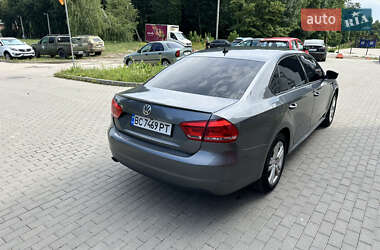 Седан Volkswagen Passat 2012 в Львове