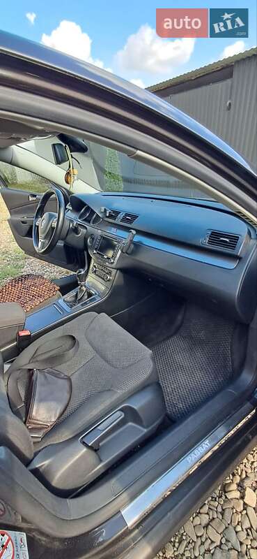 Универсал Volkswagen Passat 2010 в Черновцах
