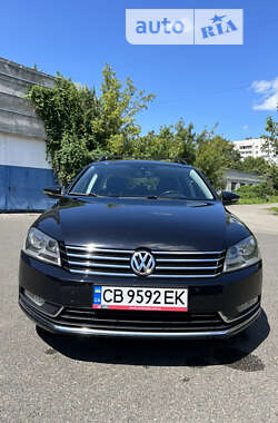 Универсал Volkswagen Passat 2013 в Чернигове