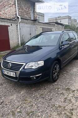 Универсал Volkswagen Passat 2007 в Львове