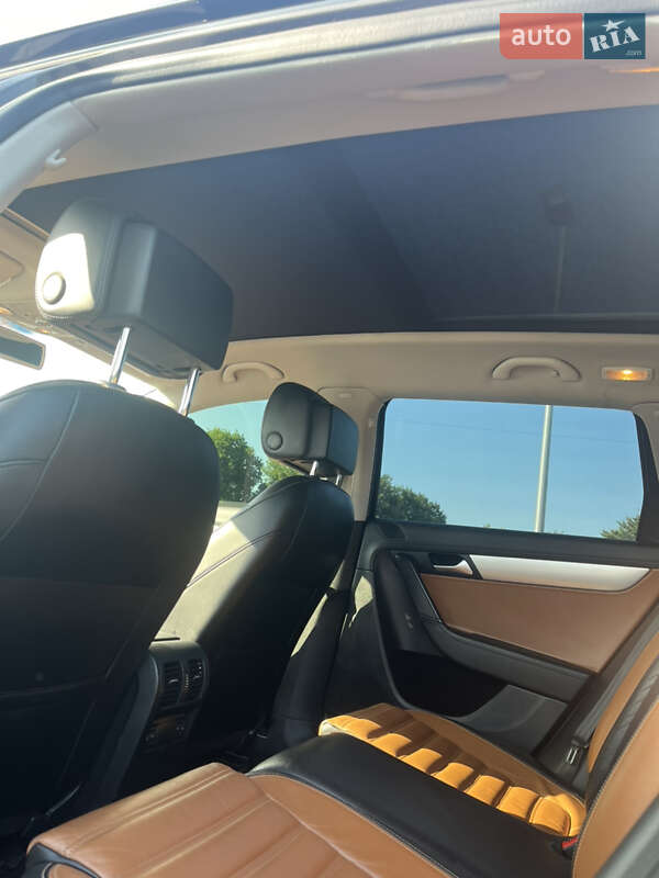 Универсал Volkswagen Passat 2014 в Каменском