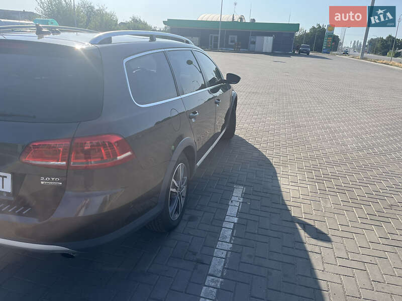 Универсал Volkswagen Passat 2014 в Каменском