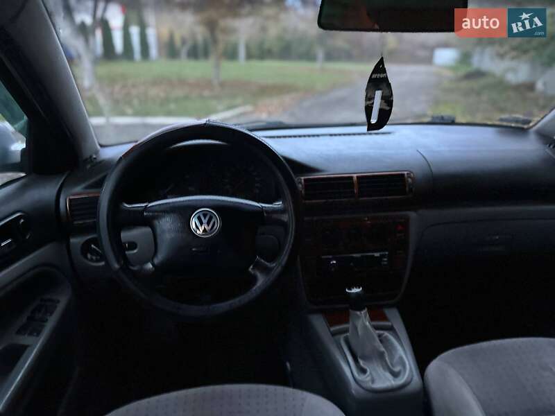 Универсал Volkswagen Passat 1997 в Черновцах