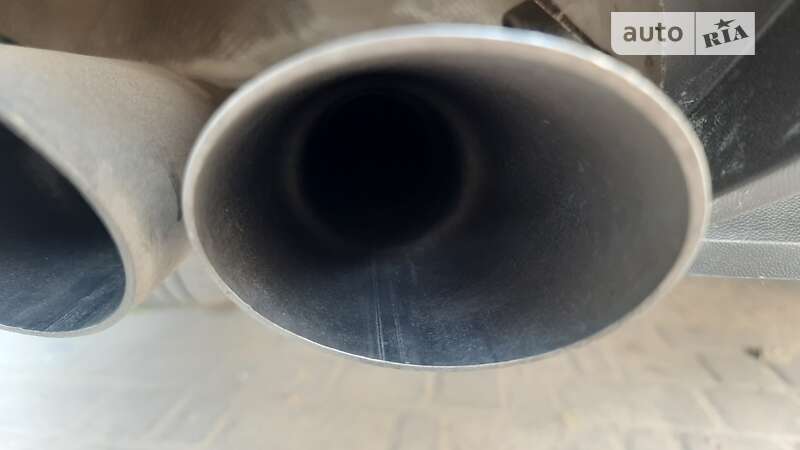 Универсал Volkswagen Passat 2011 в Львове