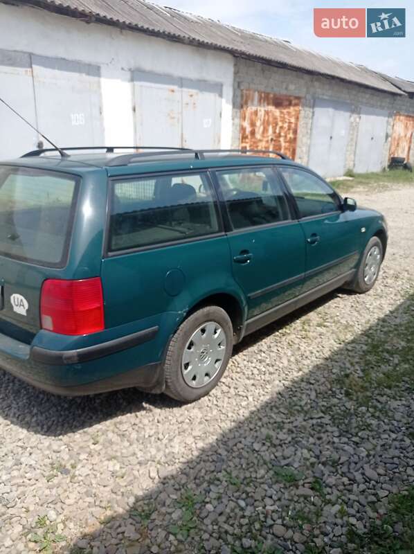 Универсал Volkswagen Passat 2000 в Коломые