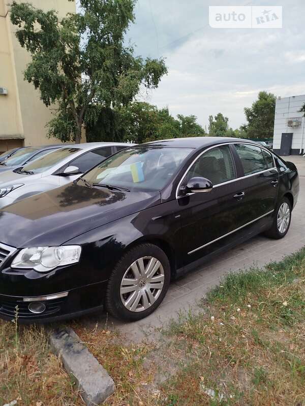 Седан Volkswagen Passat 2005 в Кременчуге фото 2 Седан Volkswagen Passat 2005 в Кременчуге