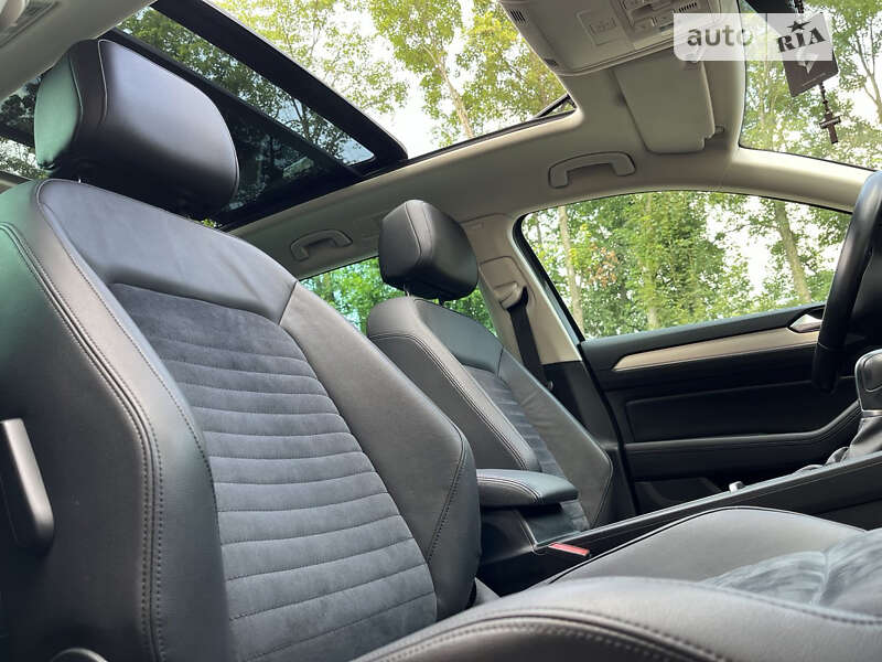 Универсал Volkswagen Passat 2018 в Мукачево