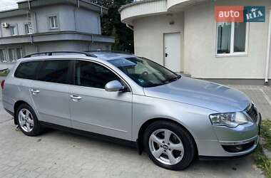 Універсал Volkswagen Passat 2008 в Здолбуніві