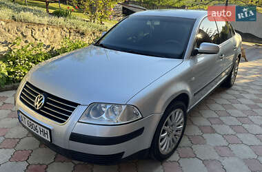 Седан Volkswagen Passat 2001 в Черновцах