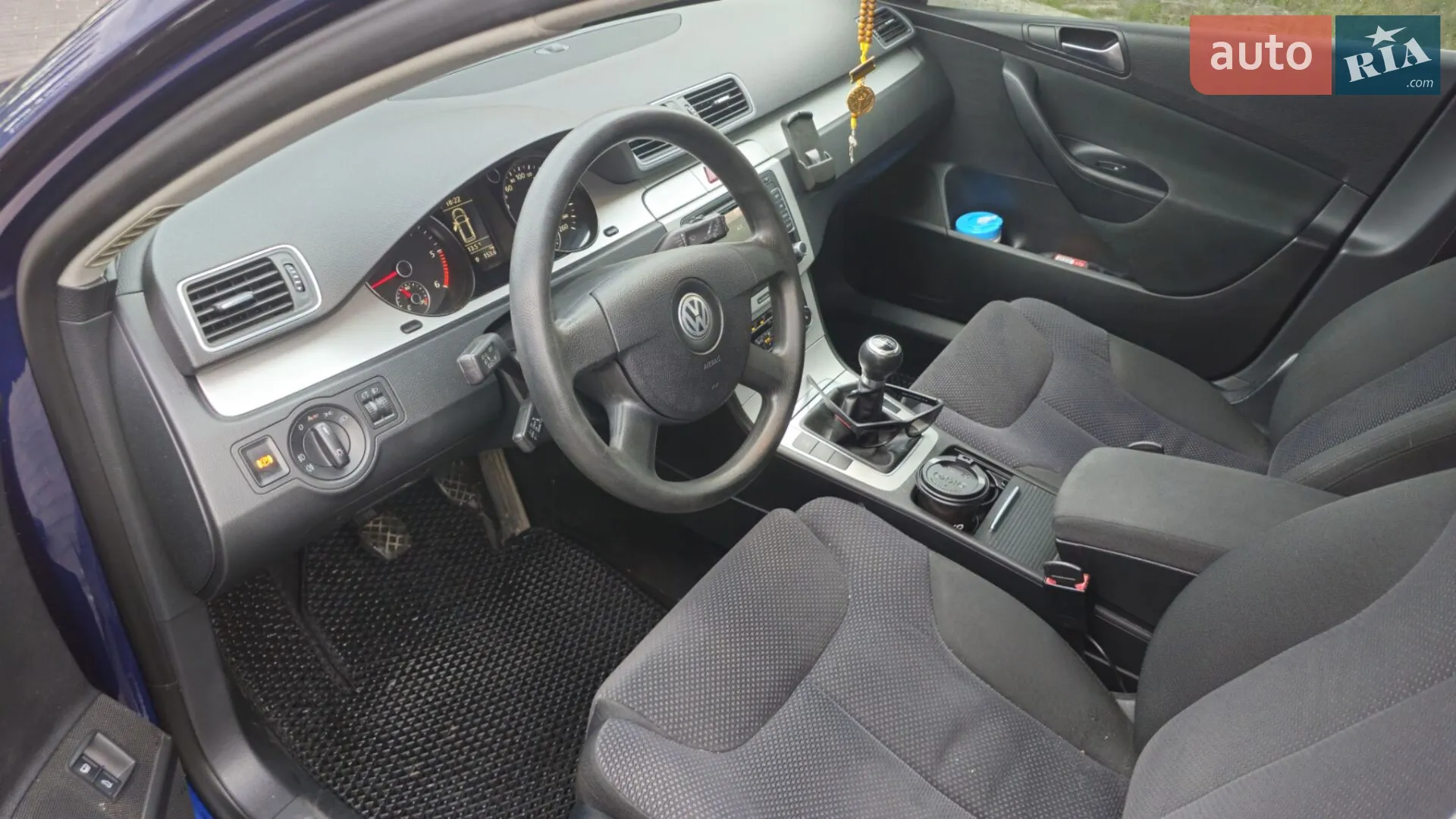 2010 Volkswagen Passat - мініатюра 8