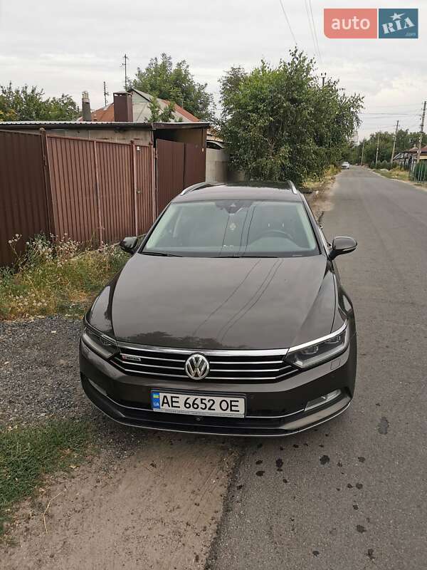 Универсал Volkswagen Passat 2016 в Днепре