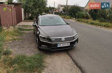 Универсал Volkswagen Passat 2016 в Днепре