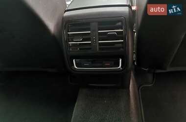 Универсал Volkswagen Passat 2016 в Днепре