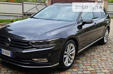 Універсал Volkswagen Passat 2019 в Краснограді