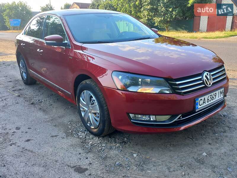 Седан Volkswagen Passat 2015 в Черкассах