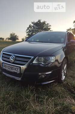 Універсал Volkswagen Passat 2010 в Хмільнику