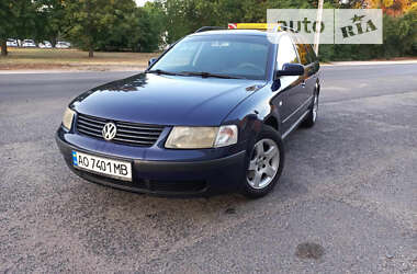 Універсал Volkswagen Passat 2000 в Береговому