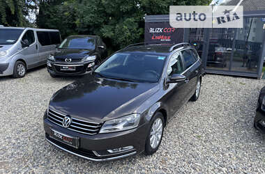 Універсал Volkswagen Passat 2012 в Коломиї