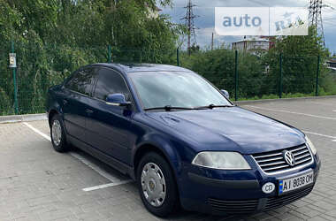 Седан Volkswagen Passat 2004 в Вышгороде