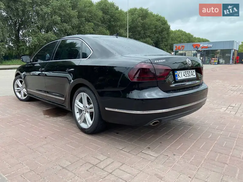 Седан Volkswagen Passat 2015 в 
