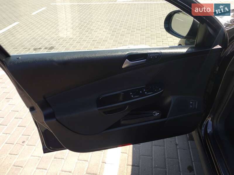Универсал Volkswagen Passat 2010 в Ковеле