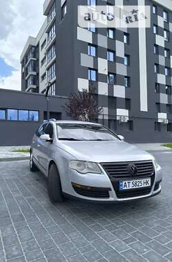 Універсал Volkswagen Passat 2005 в Івано-Франківську