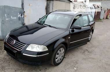 Универсал Volkswagen Passat 2000 в Львове