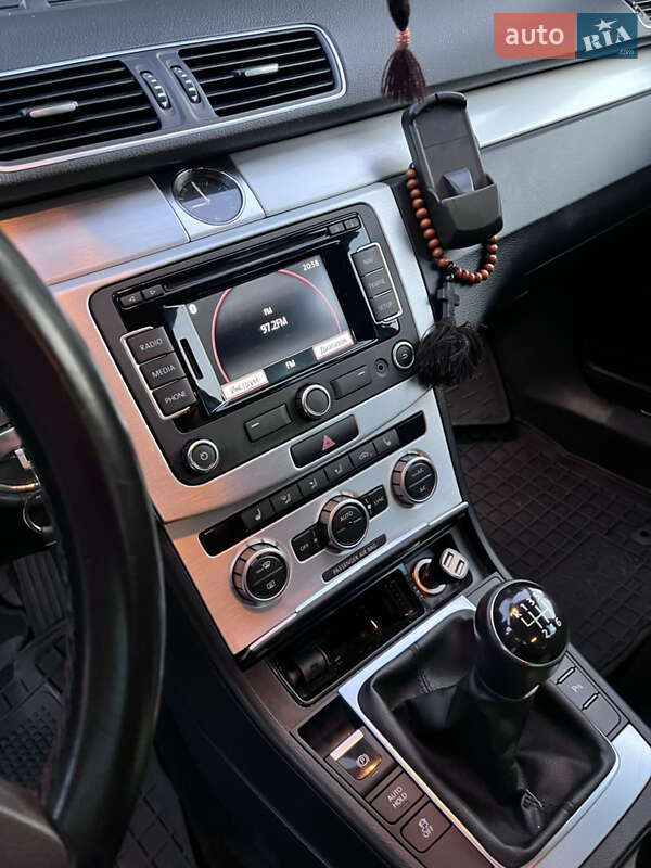 Універсал Volkswagen Passat 2014 в Горохові