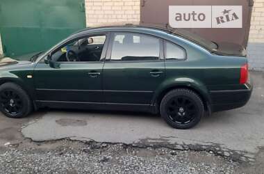 Седан Volkswagen Passat 1999 в Перещепині