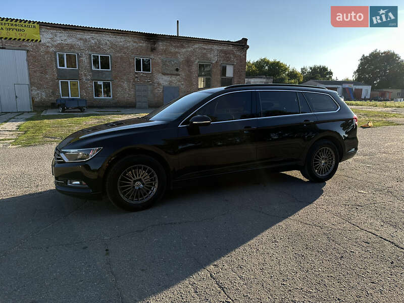 Універсал Volkswagen Passat 2016 в Пирятині