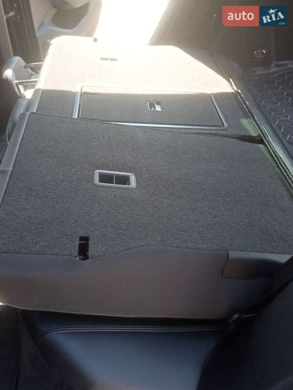 Седан Volkswagen Passat 2015 в Ірпені